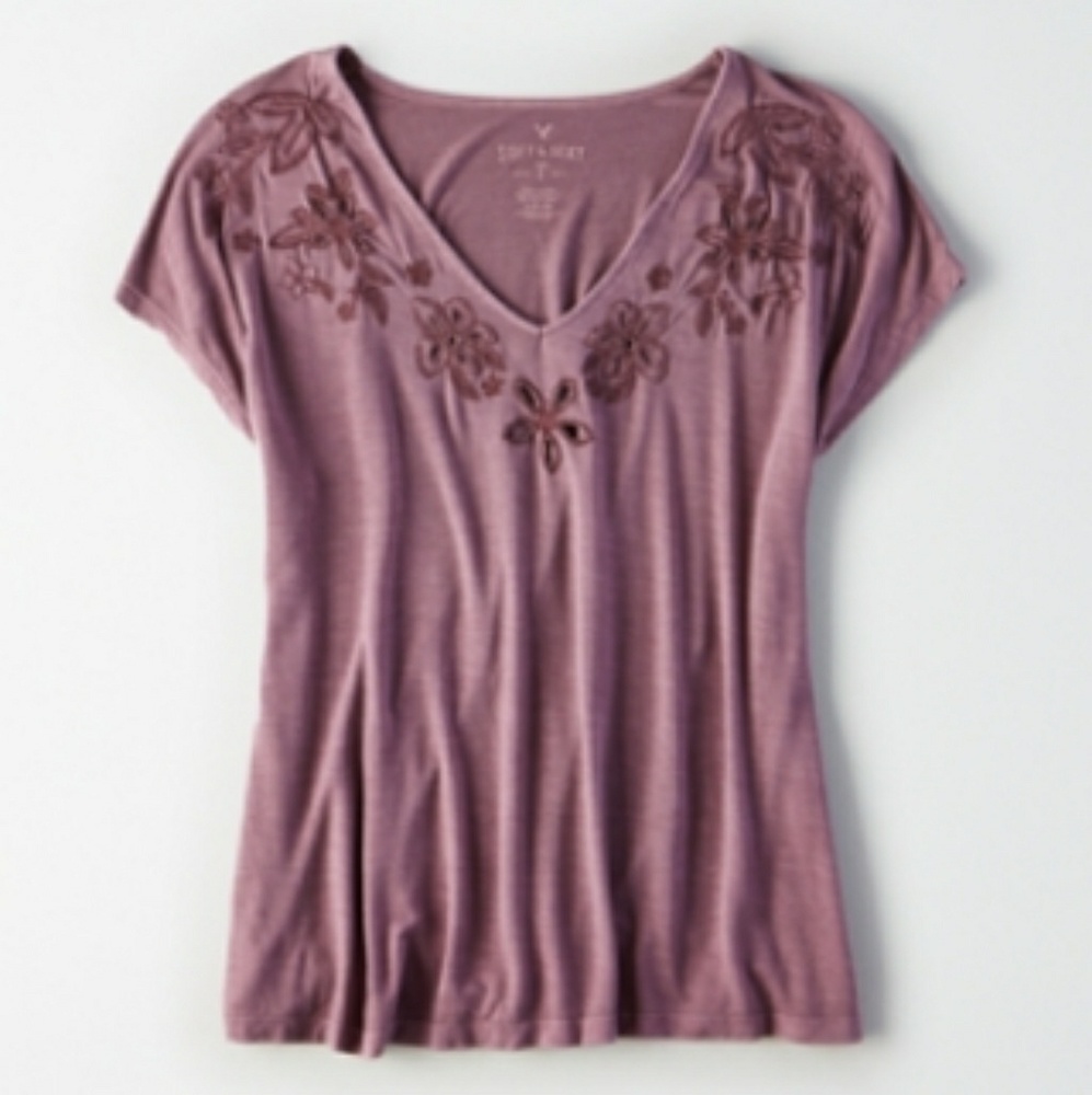 NWOT American Eagle Tee